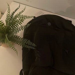 NWT Lululemon Run All Day Backpack II- Black (13L)